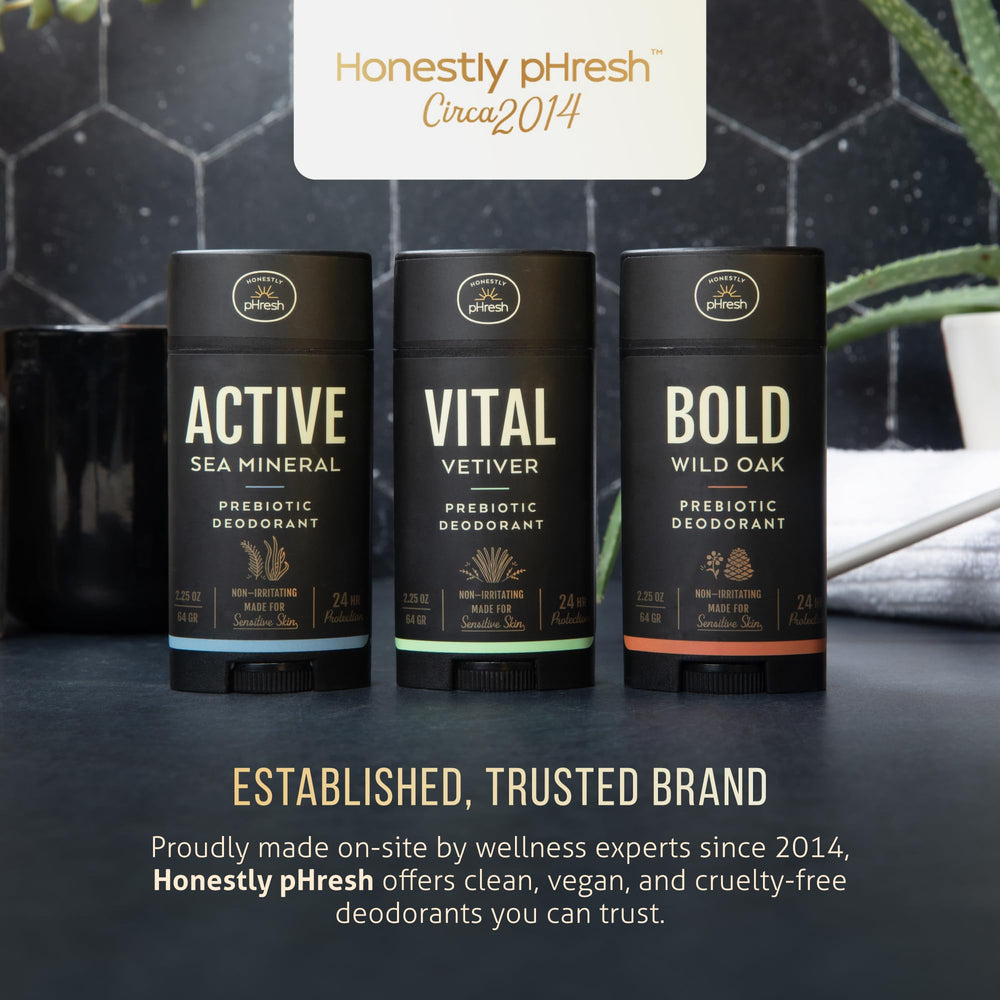 Honestly pHresh sensitive skin formula close-up emphasizes gentle minerals and prebiotics.
