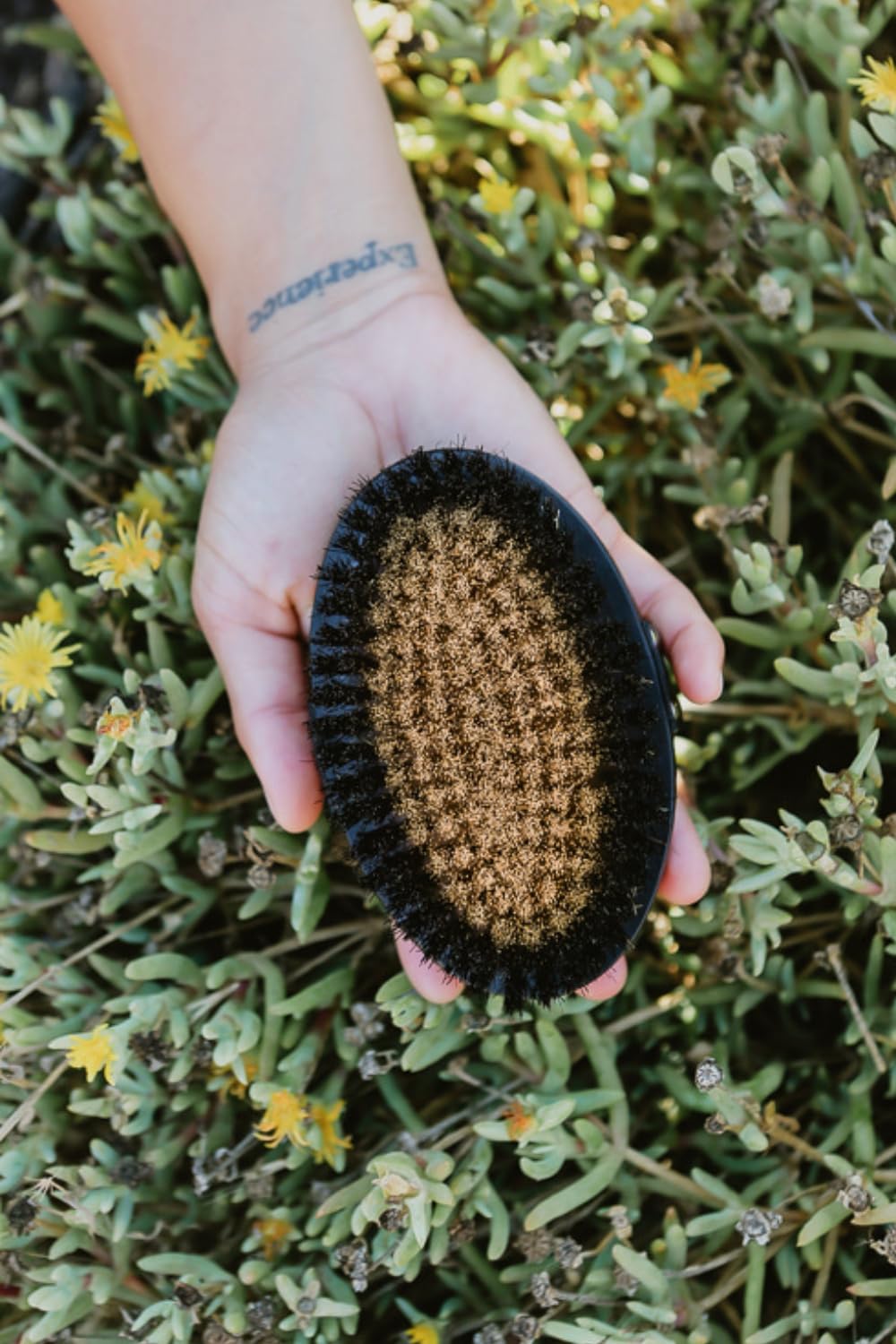 HOT HAVEN Ionic Copper Dry Brush bristles closeup showing negative ions for lymphatic support