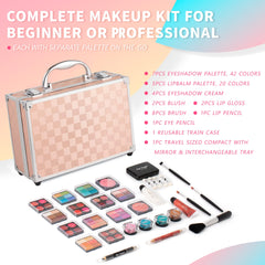 Hot Sugar two-blush set adds natural color with easy blending