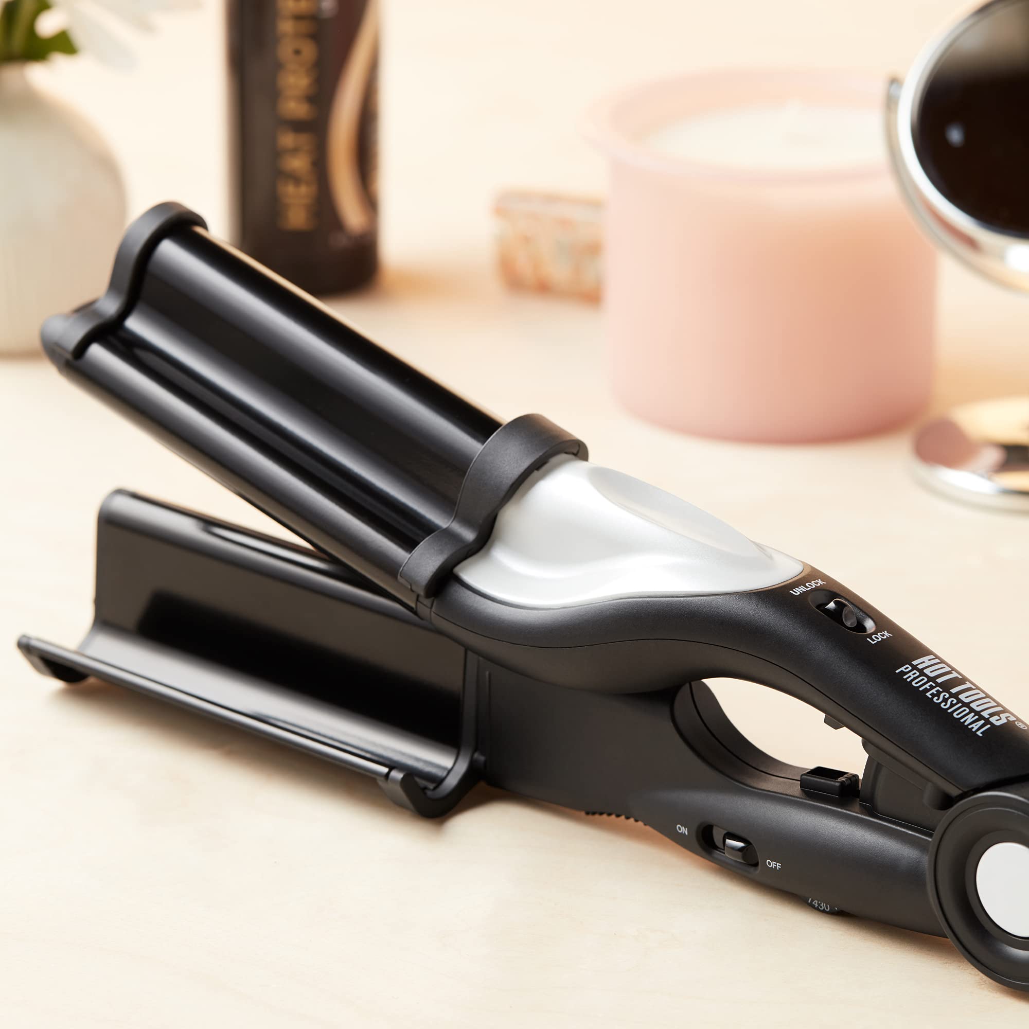 Hot Tools Pro Artist nano ceramic deep waver swivel cord for easy movement