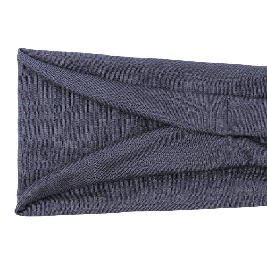 Huachi headbands worn for makeup-removal or spa day.