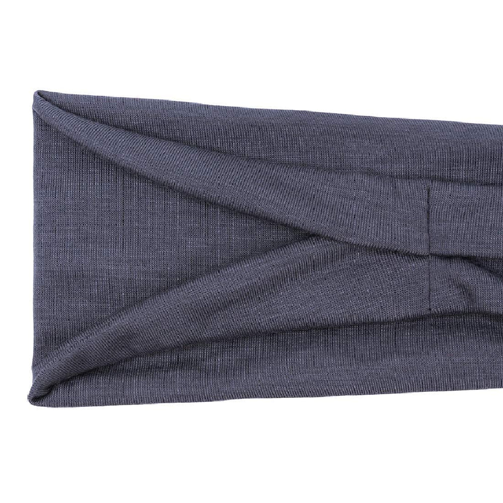 Huachi headbands worn for makeup-removal or spa day.