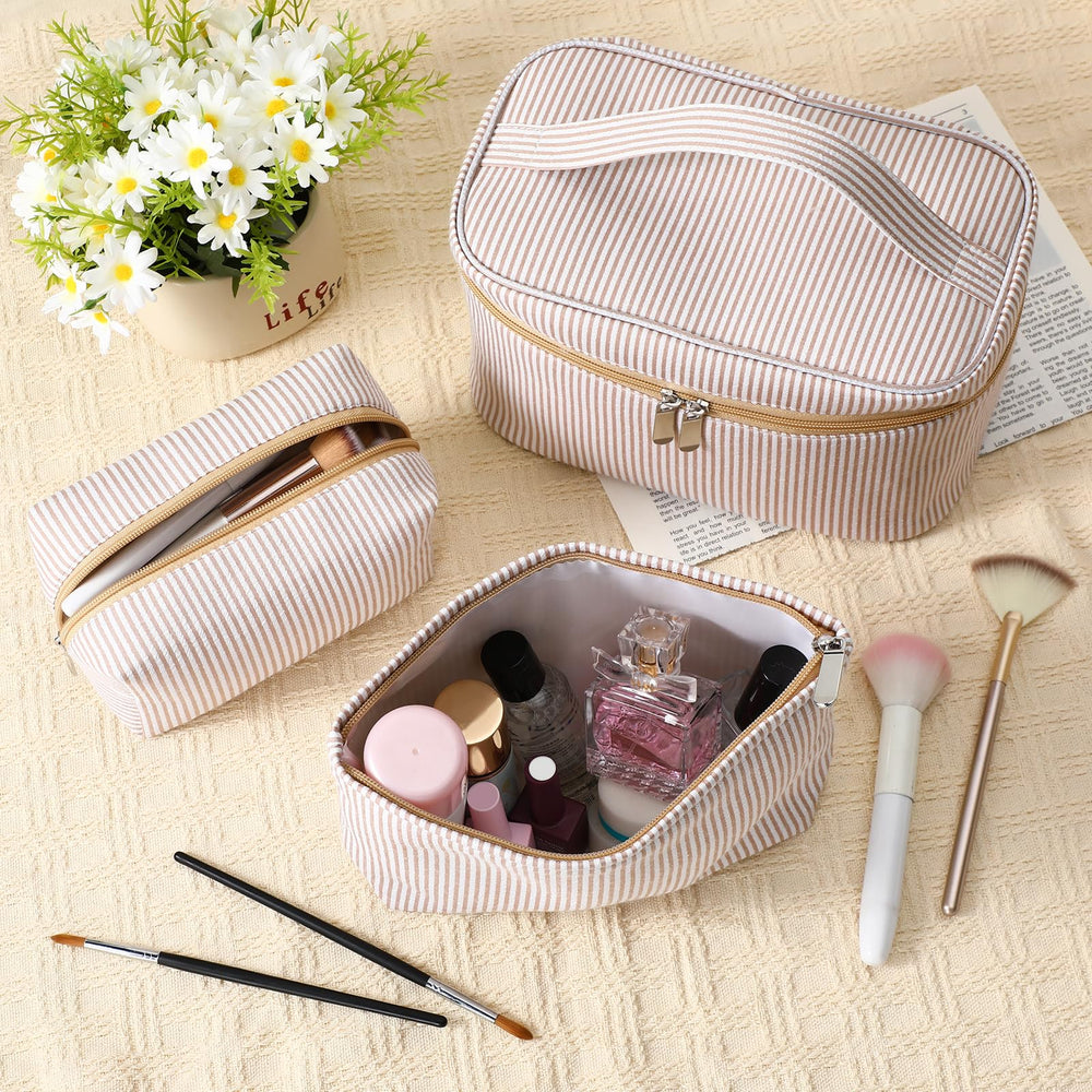 Huhumy gift-ready cosmetic pouch set makes a thoughtful present
