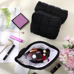 Huhumy makeup bag set three sizes adapts to travel, work, and daily routines.