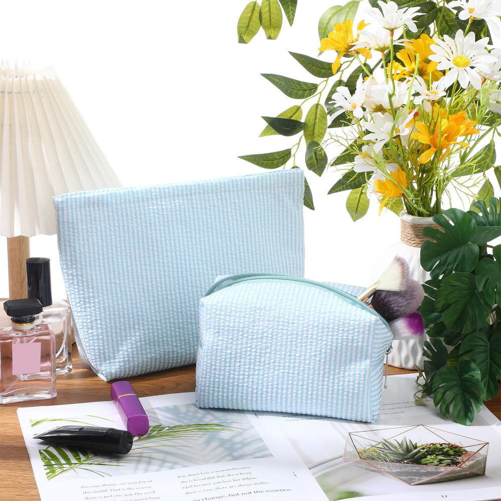 Huhumy two-size makeup pouch set provides versatile storage options