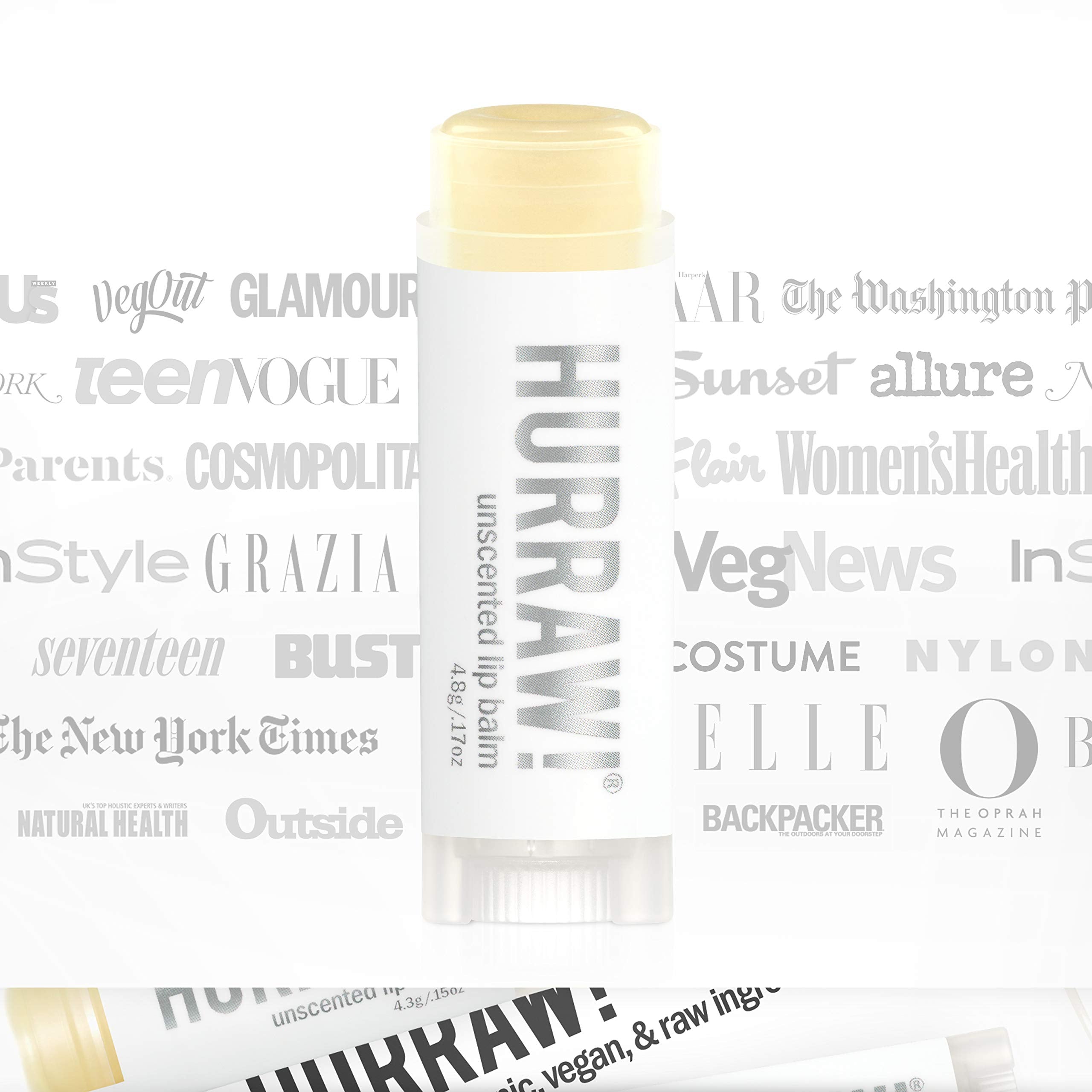 HURRAW! Balm applied on lips demonstrates a non-sticky, comfortable feel