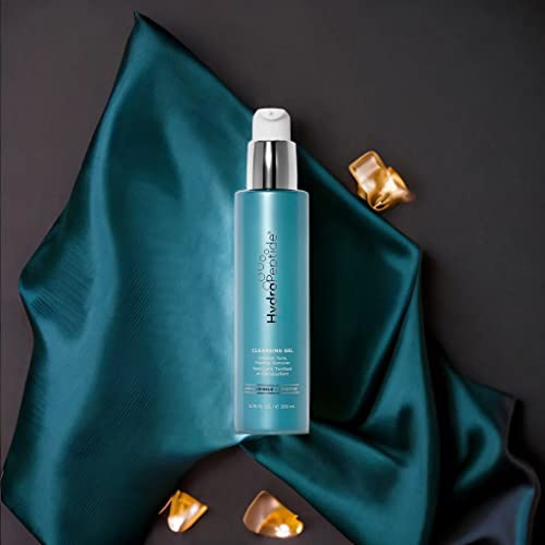 HydroPeptide Cleansing Gel bottle highlights sulfate-free formula for gentle cleansing.
