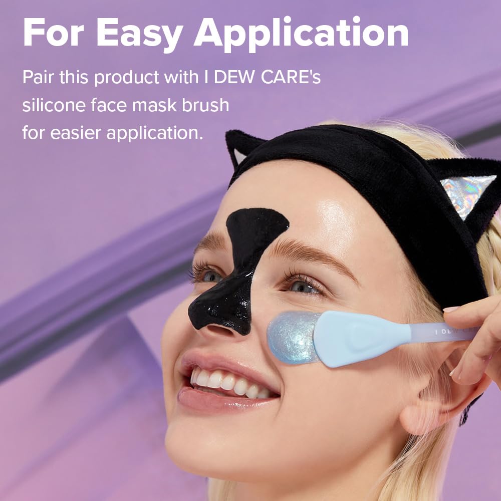 I DEW CARE Aqua Kitten mask wet look emphasizes hydration and glow.