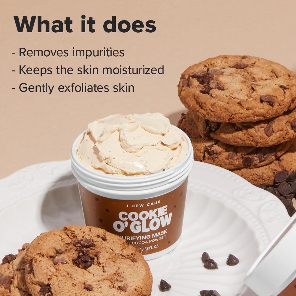 I DEW CARE Cookie O' Glow cocoa-fruit-powder detail emphasizes purifying benefits.