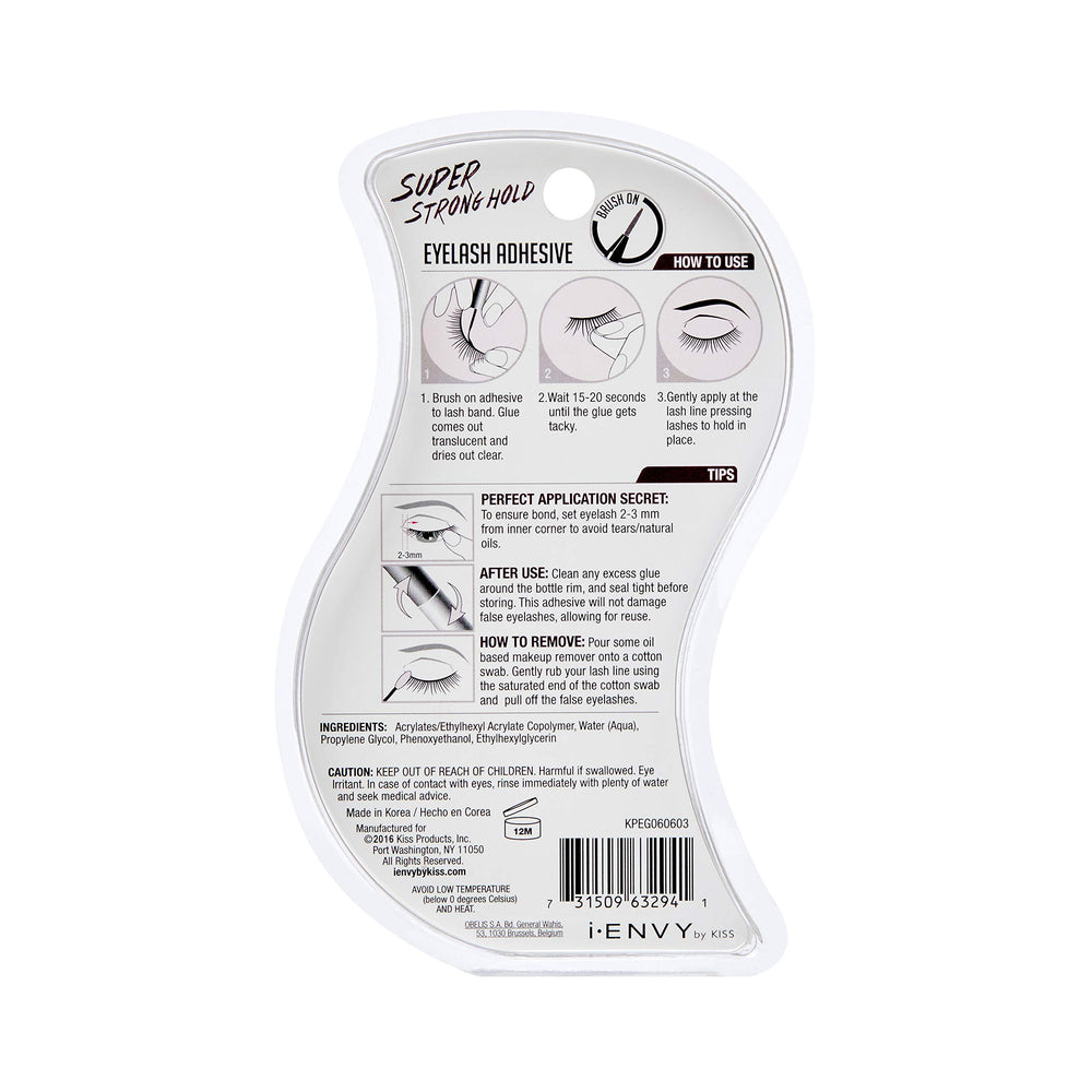 i•ENVY natural looking invisible bond photo demonstrating seamless lash wear
