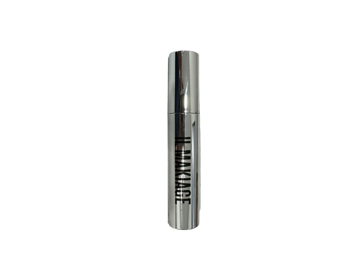 Il Makiage I'M FLAWLESS Concealer under-eye coverage for a brighter, refreshed look.