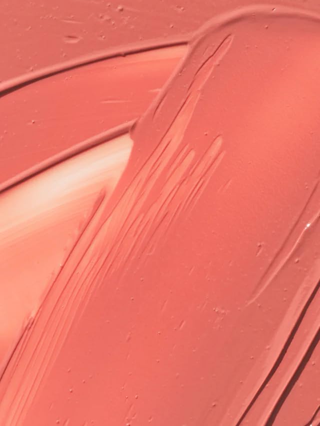 ILIA Balmy Tint Hold Me nude close-up reveals warm peachy nude shade and buildable coverage.