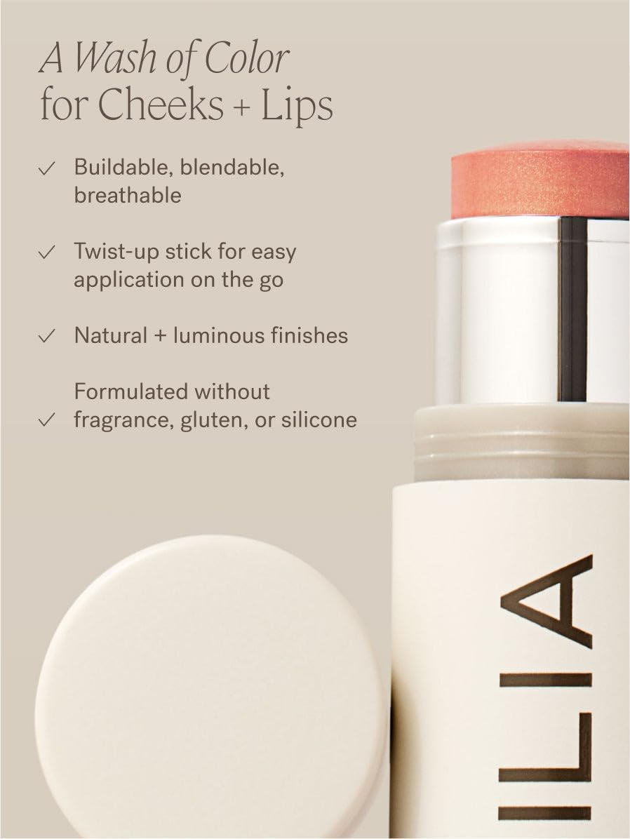 ILIA Beauty Set packaging highlights eco-conscious materials for responsible gifting.