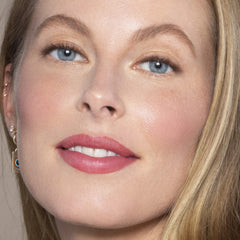 ILIA Clean Line Gel Liner gliding along the lash line for smooth definition.