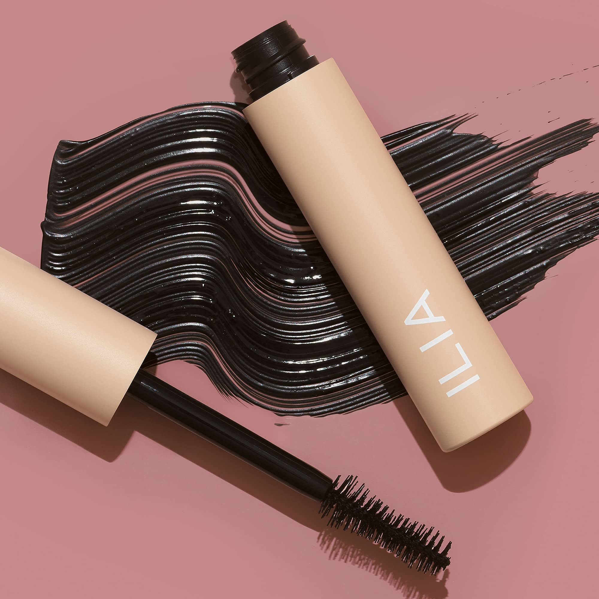 ILIA Fullest Volumizing Mascara swatch reveals rich color payoff.