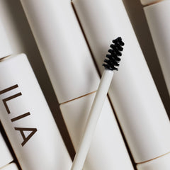 ILIA In Frame Brow Gel long wear shows eight-hour hold with a clean look