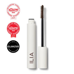 ILIA Limitless Lash Mascara dual-side wand delivers full lash coverage.