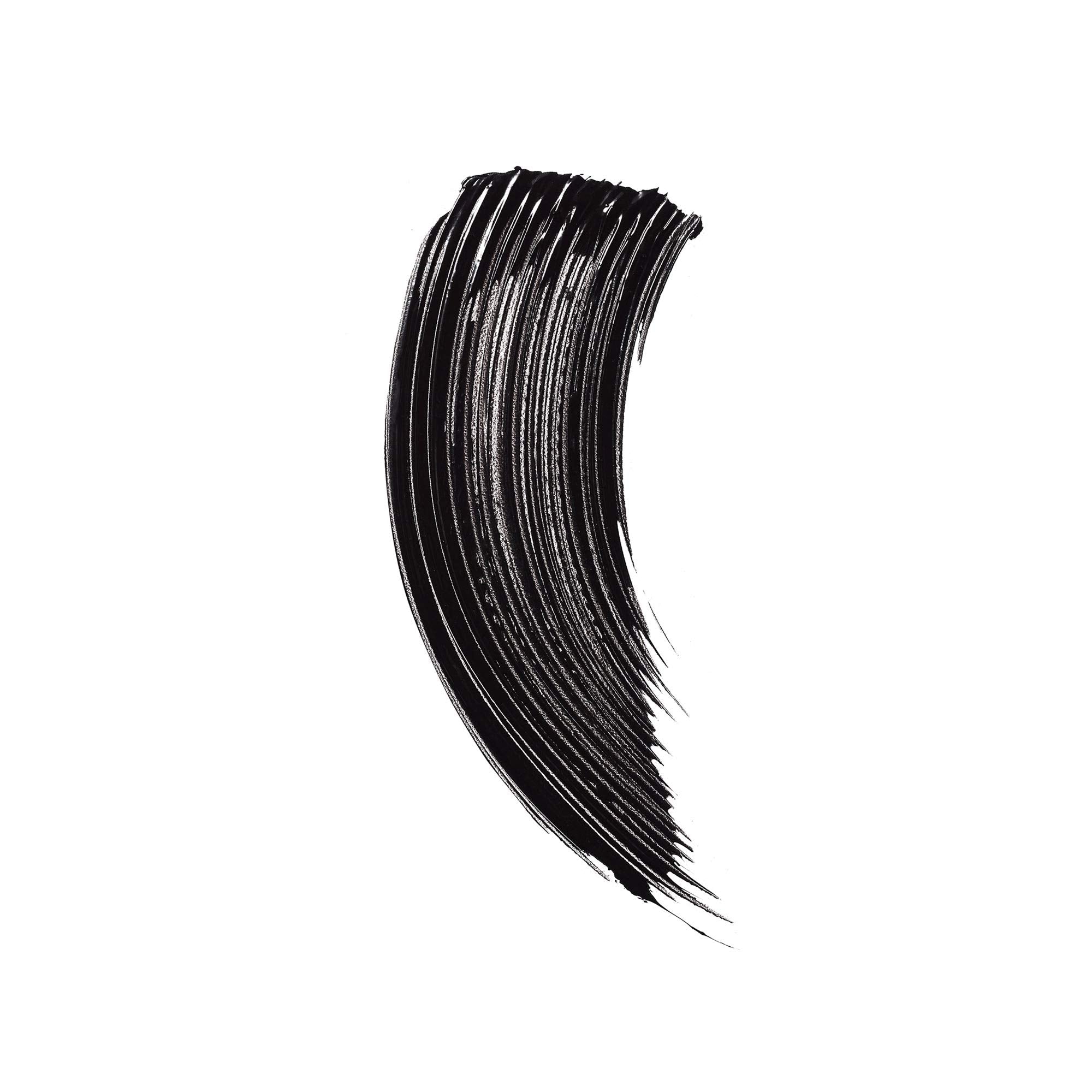 ILIA Limitless Lash Mascara on lashes highlighting length and eye-opening lift.