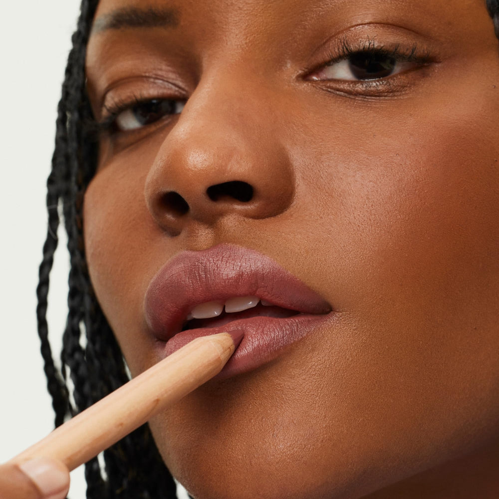 ILIA Lip Sketch Genre soft-matte finish indicates breathable, comfortable texture.