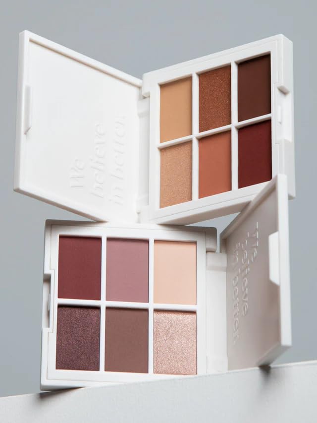 ILIA Necessary Eyeshadow Palette Unravel shade with tonal shift for depth