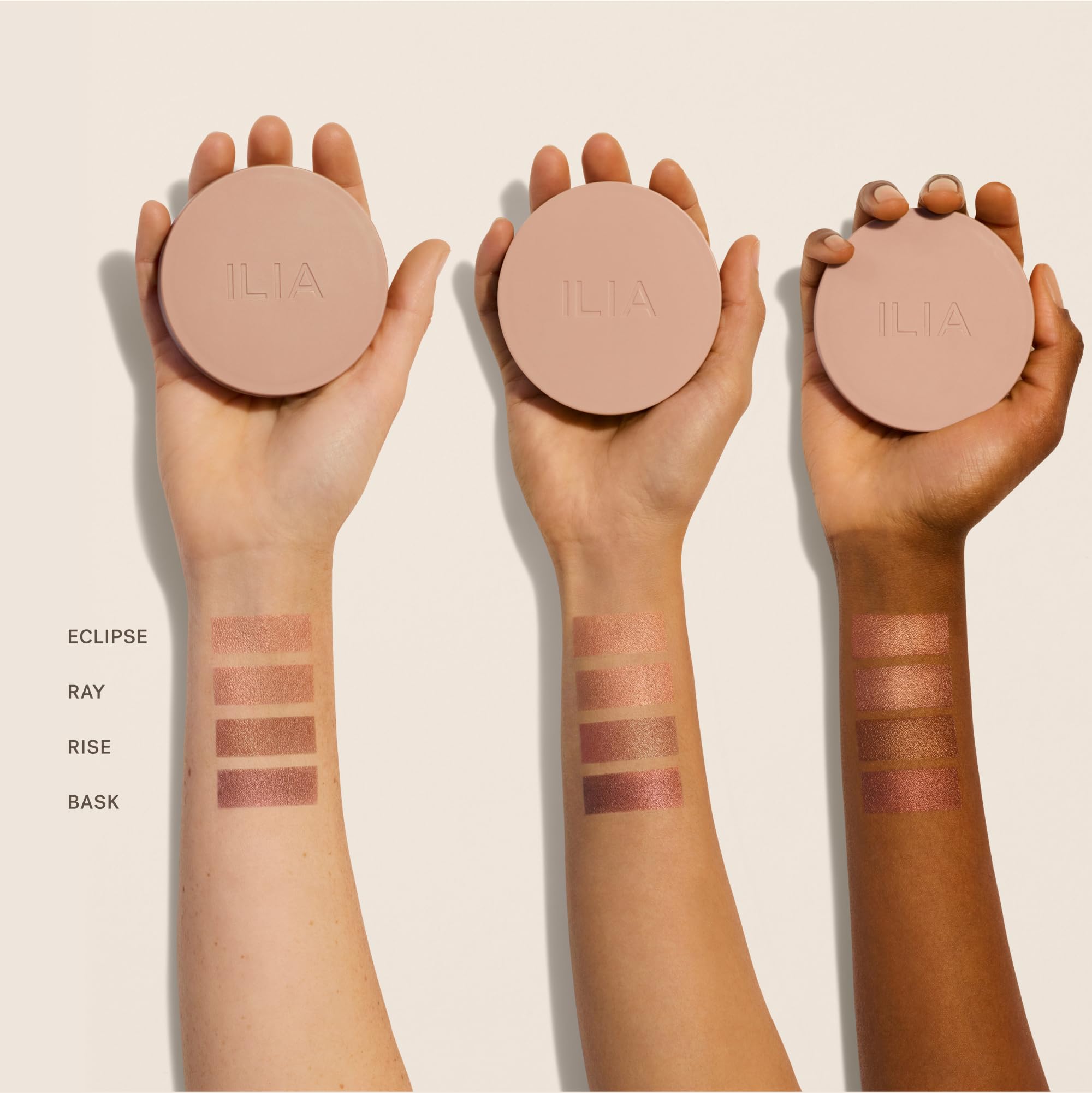 ILIA Sunshift Eclipse shade swath highlighting peachy bronze warmth