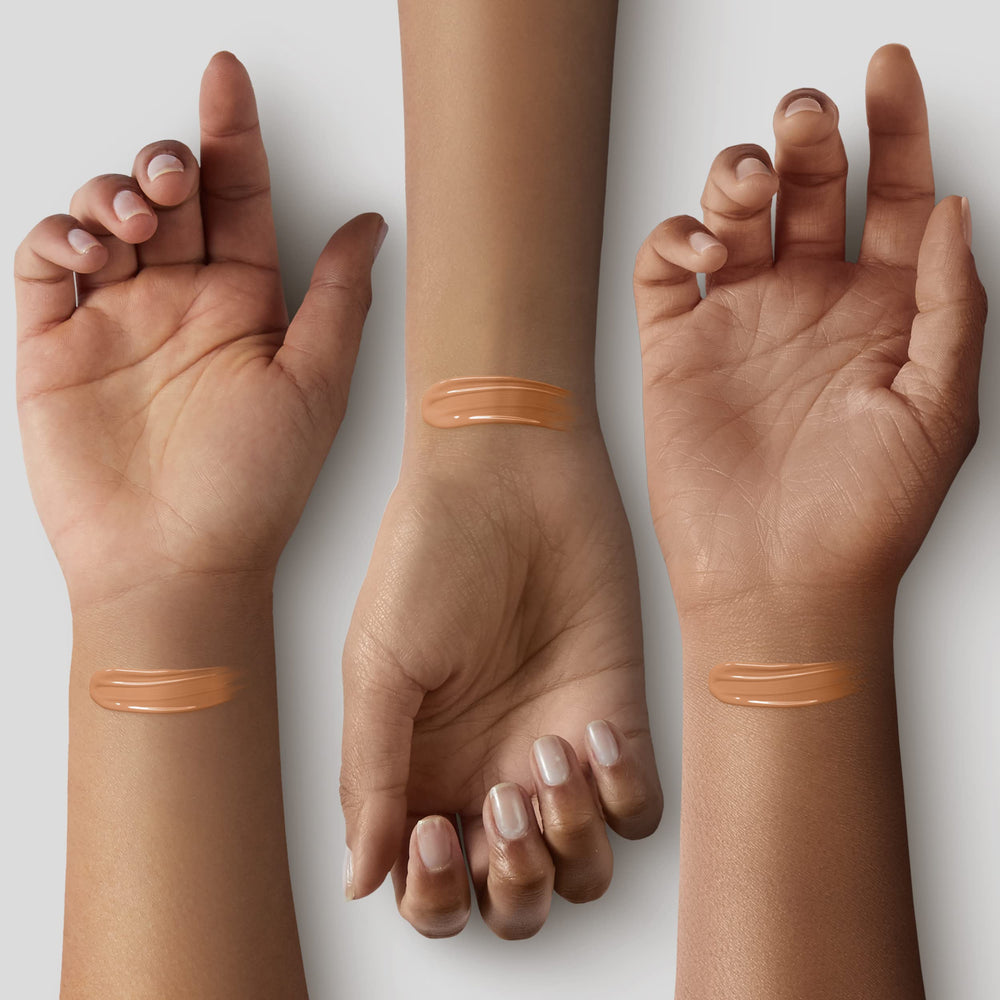 ILIA packaging detail emphasizes vegan, cruelty-free, fragrance-free formula for sensitive skin