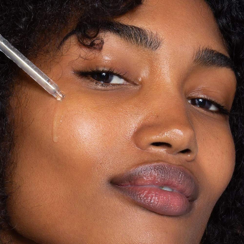ILIA True Skin Radiant Priming Serum pour-dispense captures pore-refining prep before makeup