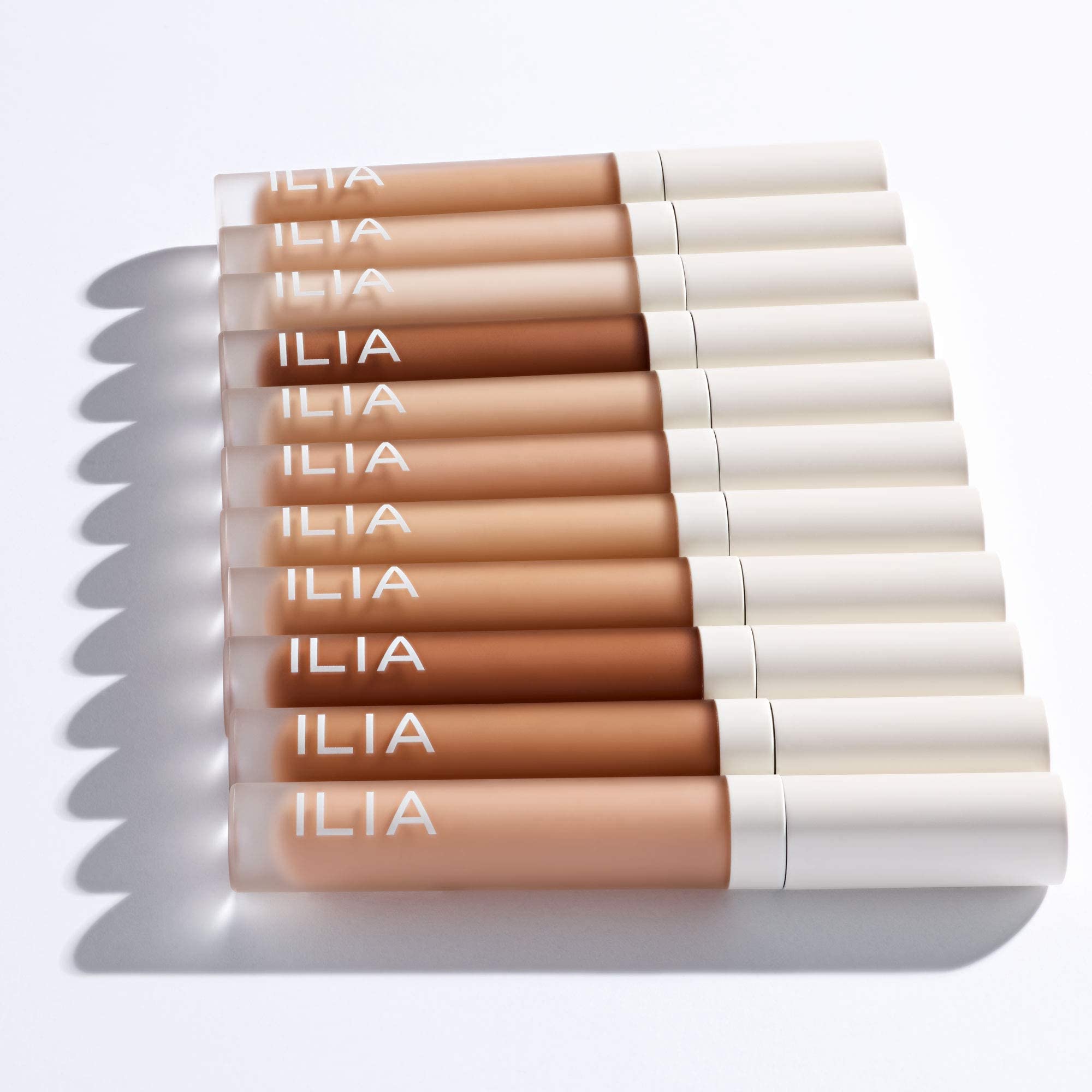 ILIA True Skin Serum Concealer box and tube packaging highlighting clean formula.