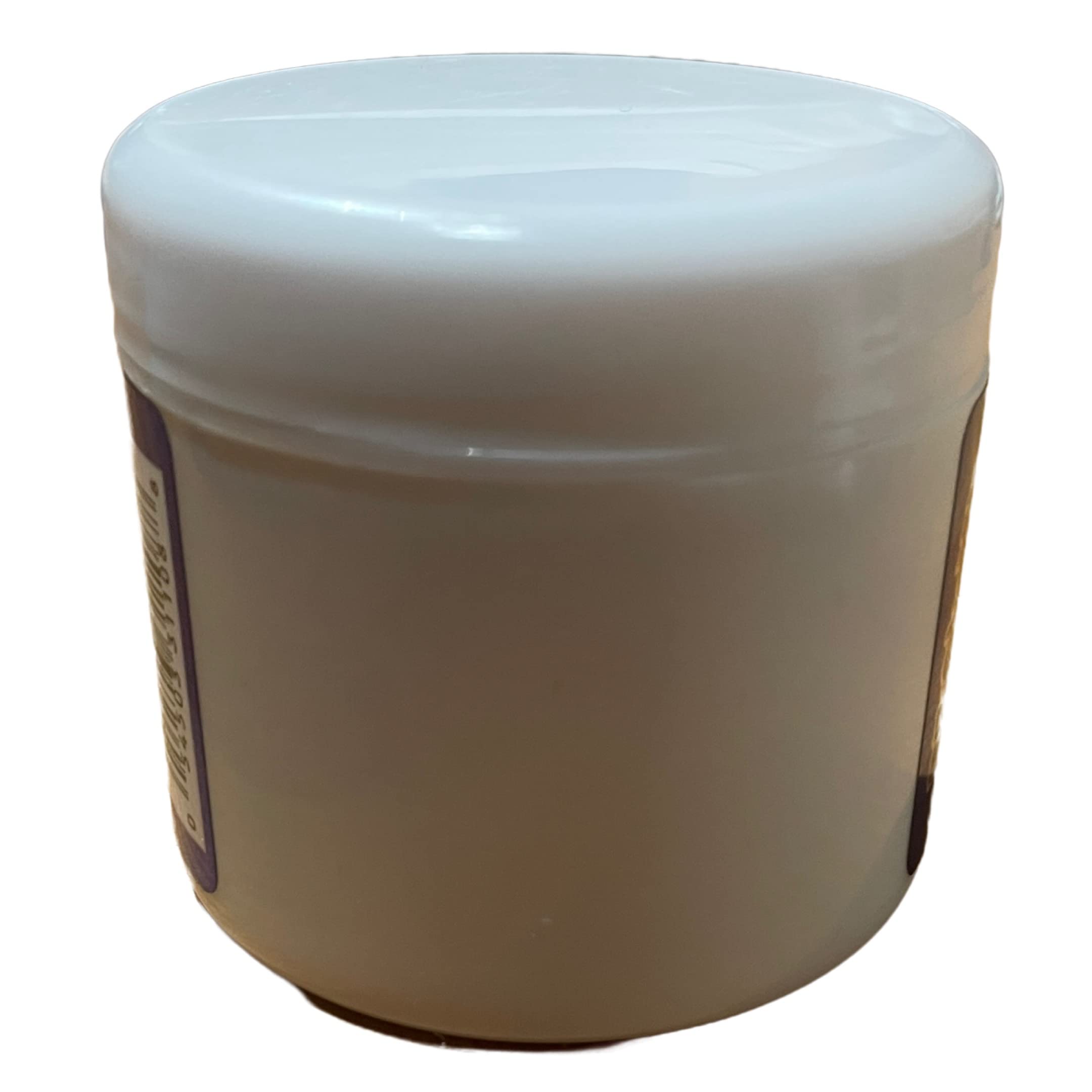 Texture close-up of Indio Papago Tepezcohuite cream for smooth application