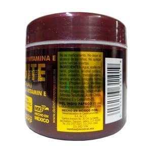 Indio Papago Tepezcohuite night routine application on clean skin.