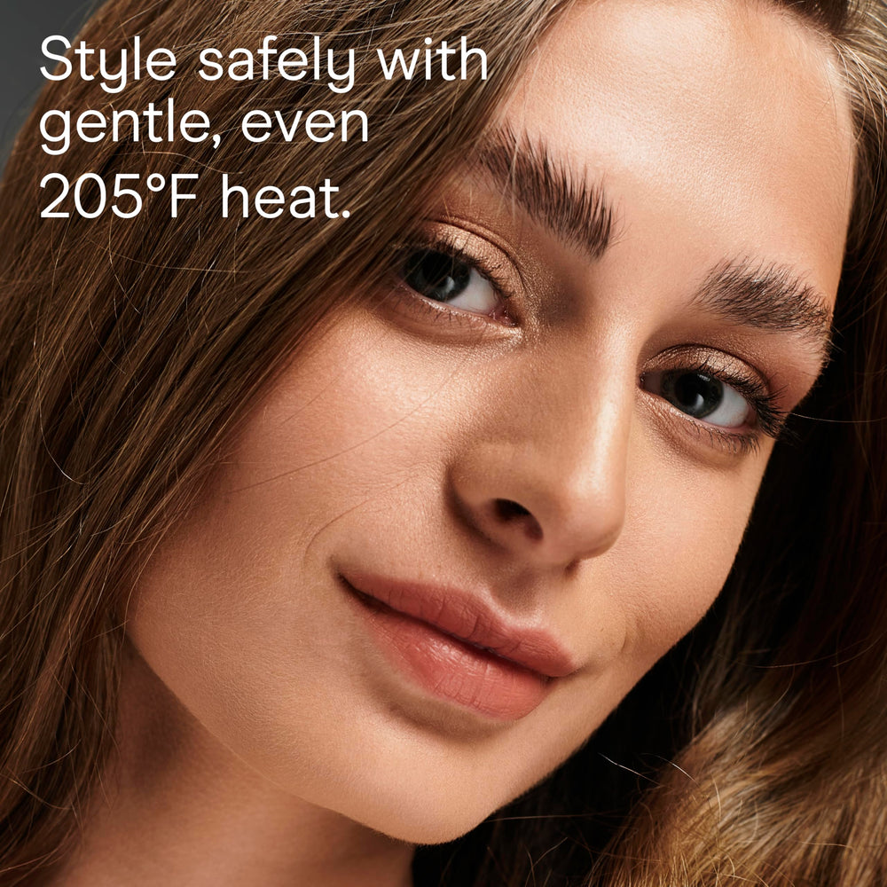 Dry Mode refreshes second-day hair with lift and defrizzing action.