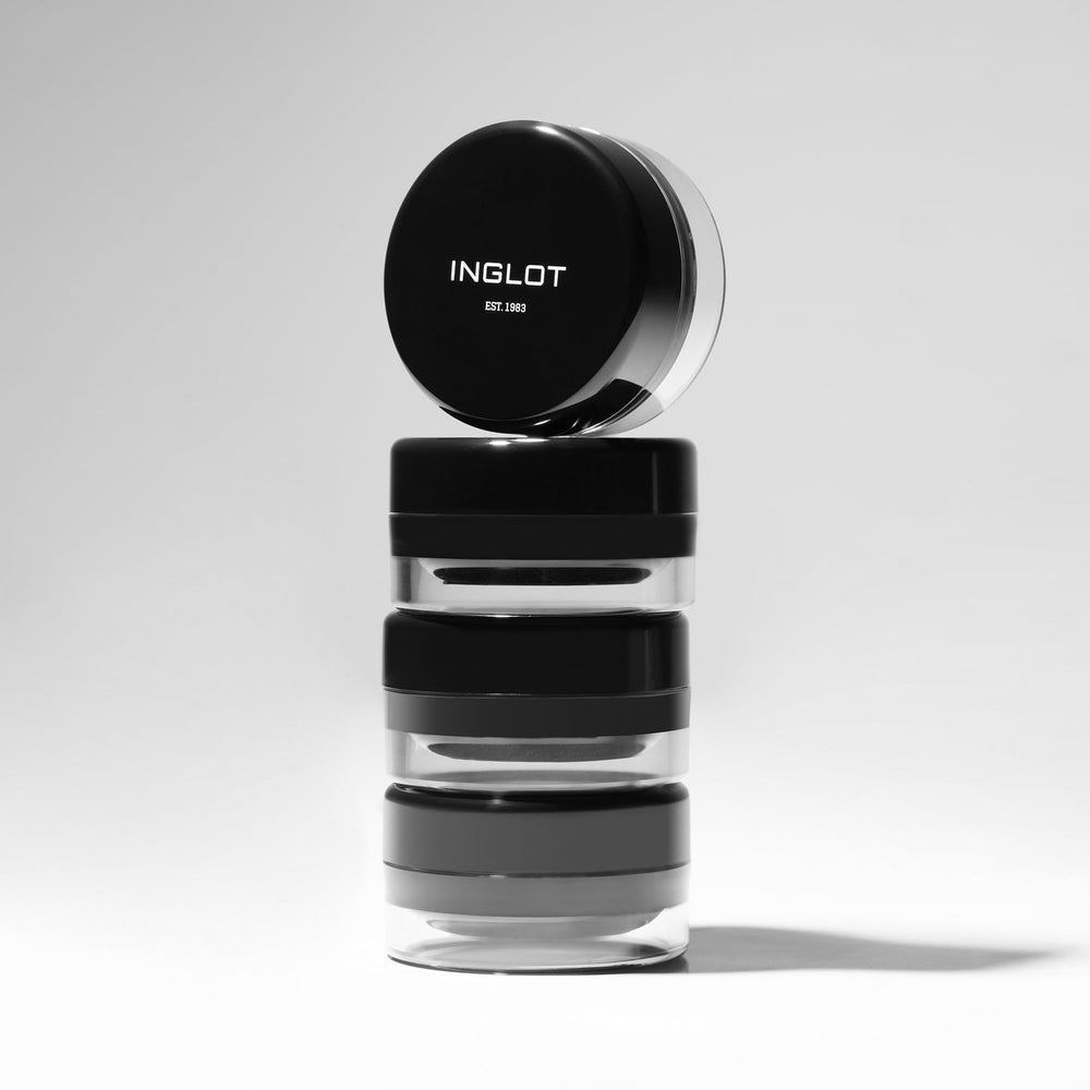 Inglot AMC Eyeliner Gel full-coverage look for dramatic daytime to night.