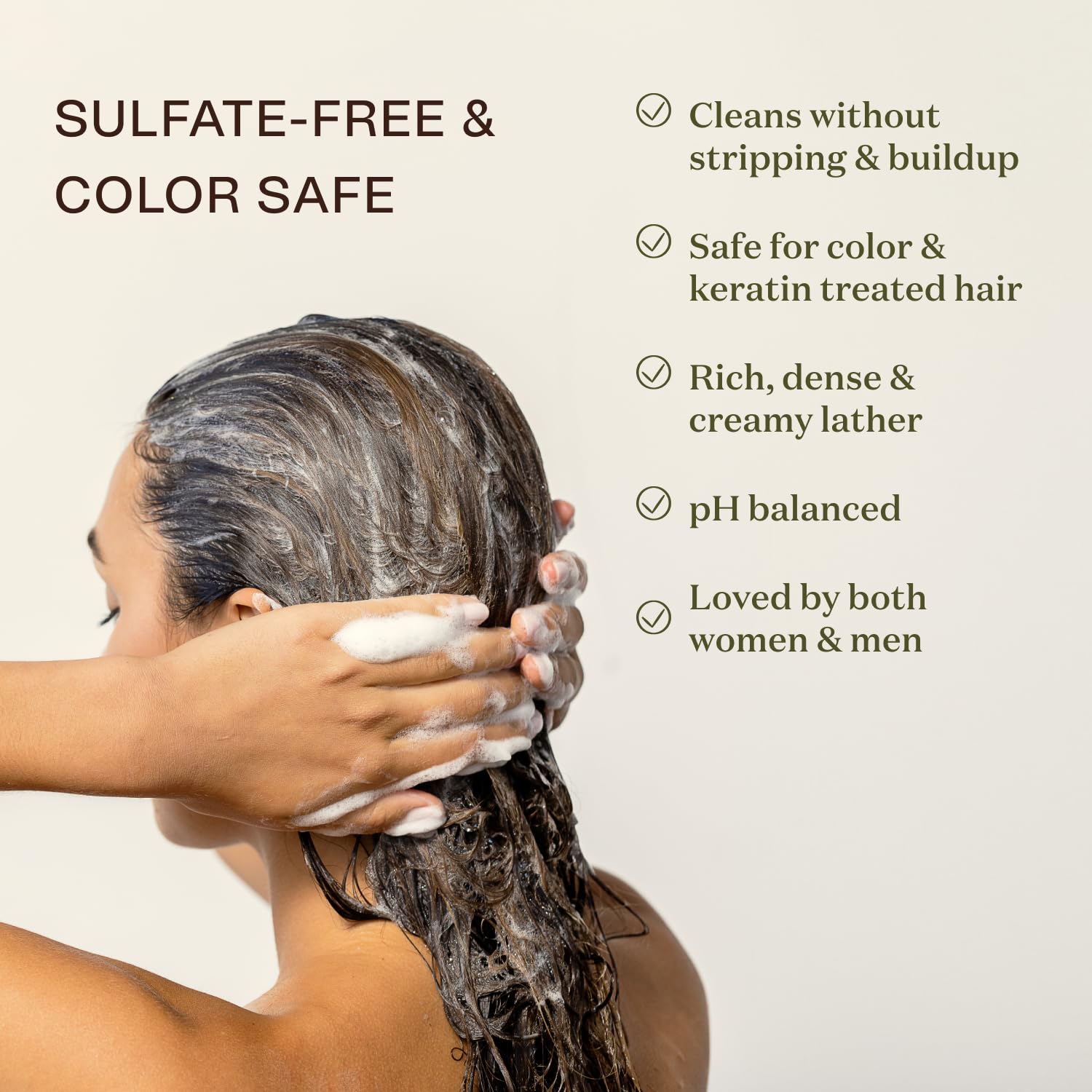 Ingreendients aloe, tea tree oil, and vinegar splash emphasizes scalp-friendly properties.