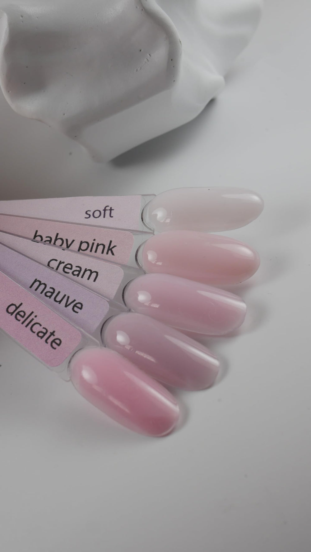 IN.HYPE UV Builder Gel Baby Pink#3 application shows smooth self-leveling consistency for easy sculpting.