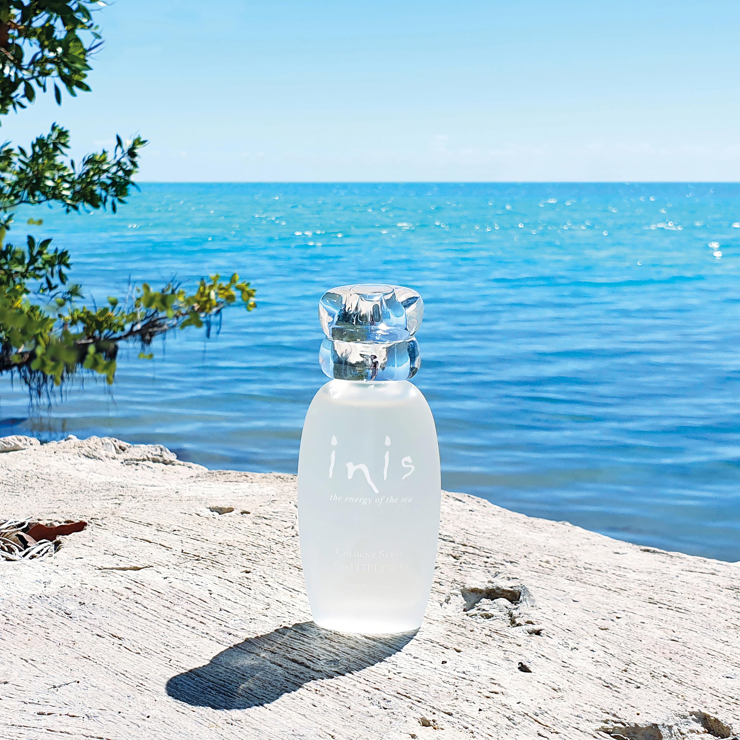 Inis Energy of the Sea packaging shows sustainable, gift-ready presentation