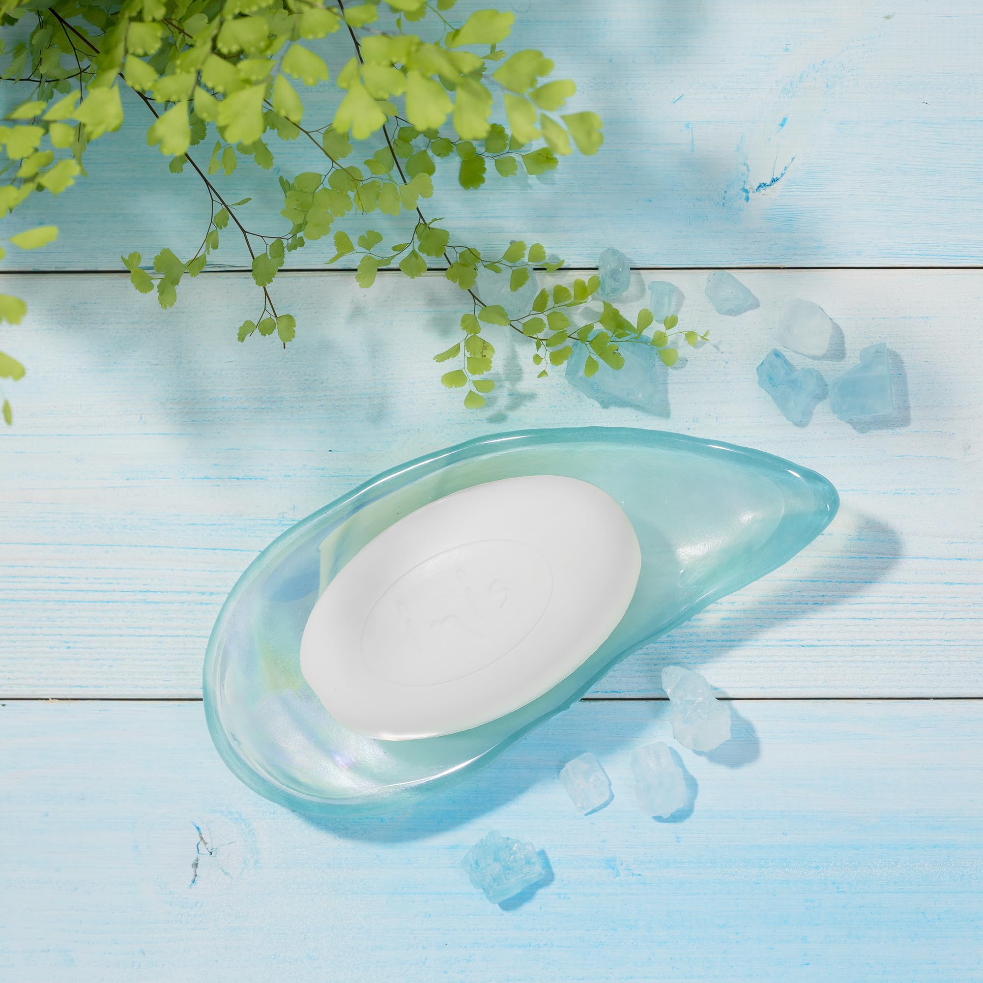 Inis Energy of the Sea soap lathering on skin during morning shower