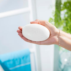 Inis Energy of the Sea soap with seaweed extracts for refreshing cleanse
