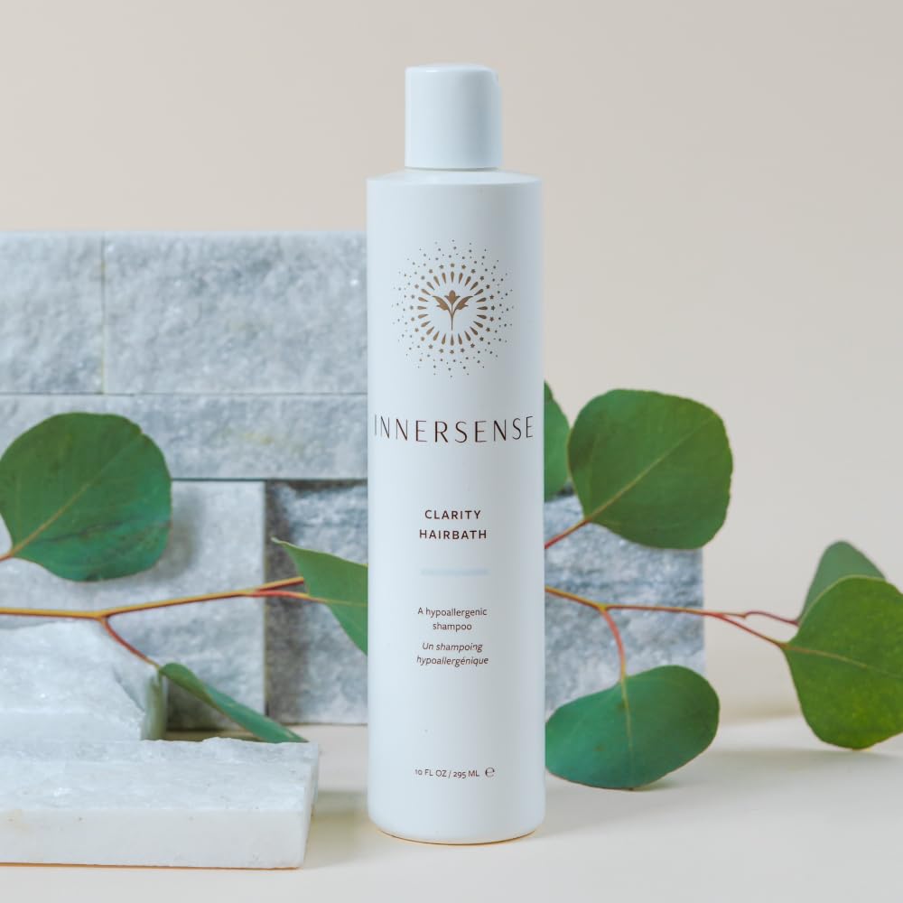 INNERSENSE Clarity Hairbath ingredients closeup features comfrey leaf and Swertia for soothing botanicals.