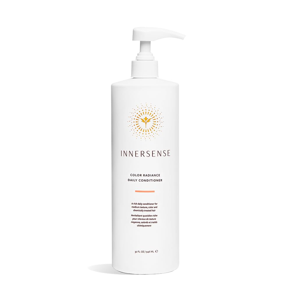 INNERSENSE Natural Color Radiance Daily Conditioner bottle front supports color preservation and moisture.