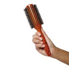 Ion Golden Wood Large Round Brush creates salon-quality waves with controlled frizz.