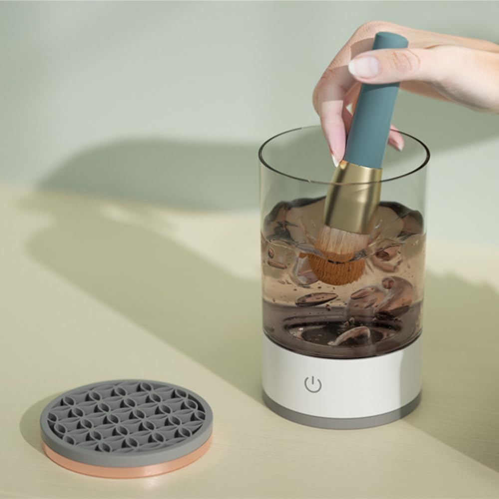Ipalmay brush cleaner gift-packaging presents a thoughtful present for makeup lovers.