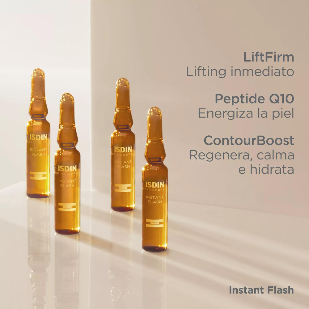 ISDIN Isdinceutics Instant Flash serum packaging travel kit