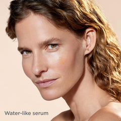 ISDIN Melaclear serum texture close-up shows smooth, lightweight formula for nightly use.