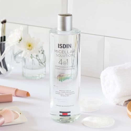 ISDIN Micellar 4-in-1 hydrating tone skin image hints at refreshed, balanced complexion.