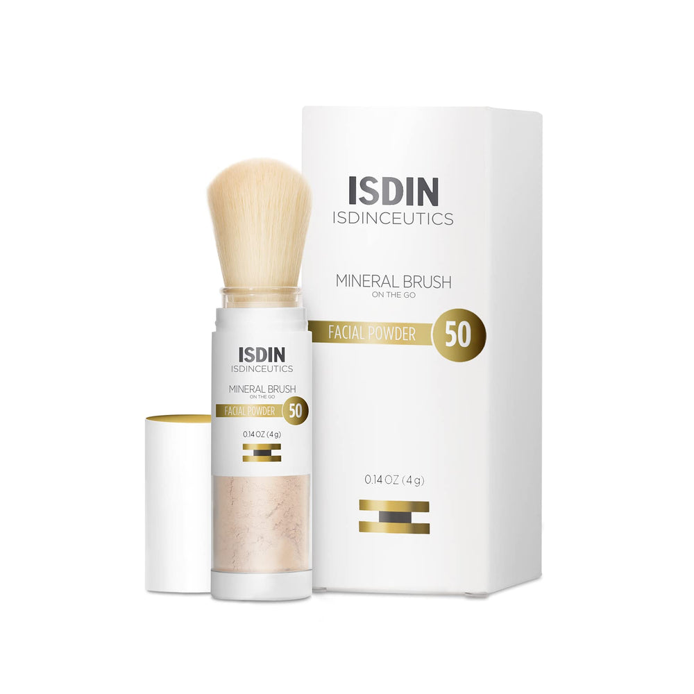 ISDIN Mineral Brush Powder front view, portable protection for pollution and blue light exposure.