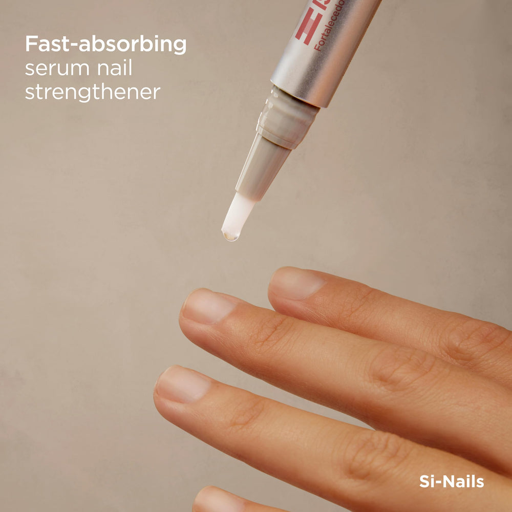 ISDIN Si-Nails dropper-application shows quick reinforcement for brittle nails.