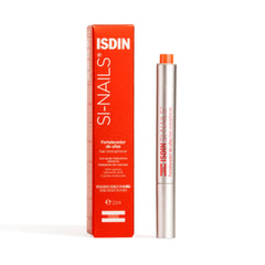 ISDIN Si-Nails serum bottle demonstrates rapid nail strengthening.