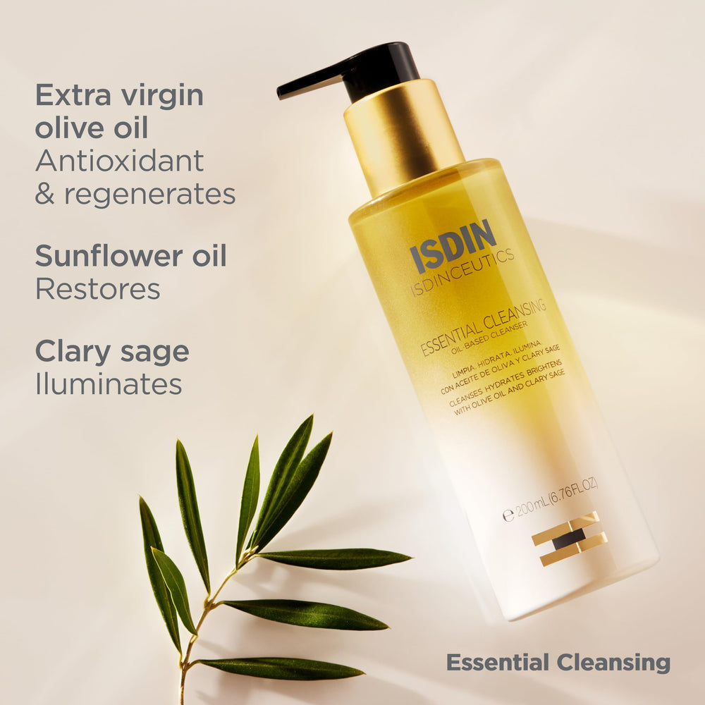 Isdinceutics Essential Cleansing Oil radiance after use shows glowing skin.