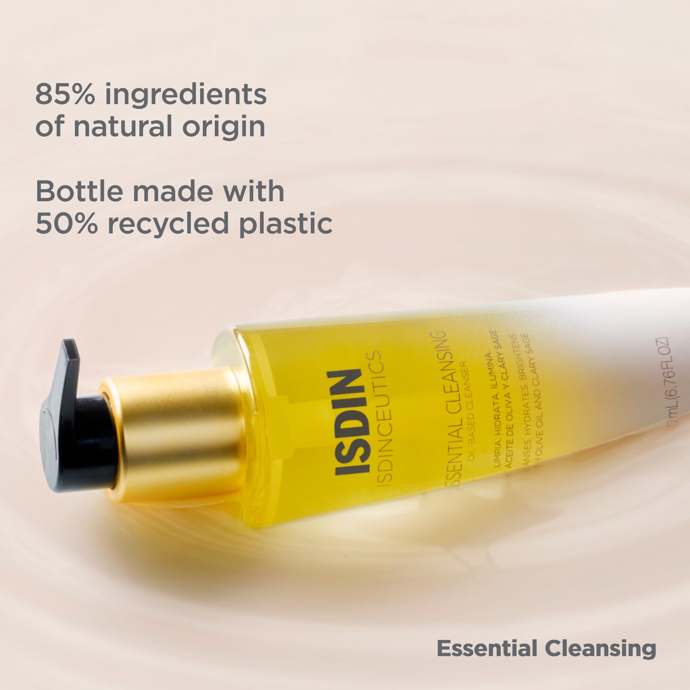 Isdinceutics Essential Cleansing Oil sunflower oil texture supports skin barrier.