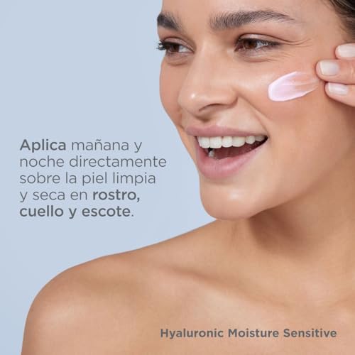 ISDIN Isdinceutics Hyaluronic Moisture Sensitive Skin jar with Redness Relief Complex soothes irritated skin.